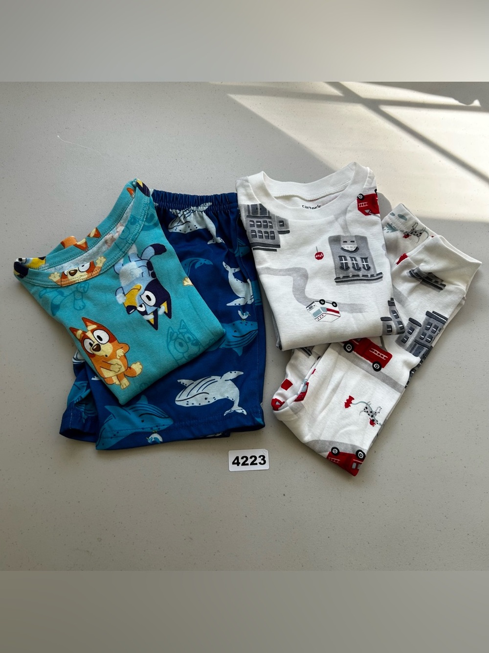 Carter's Just One You Bluey Unisex 3T 4pc Outfit Set Tee Shorts Pants PJs